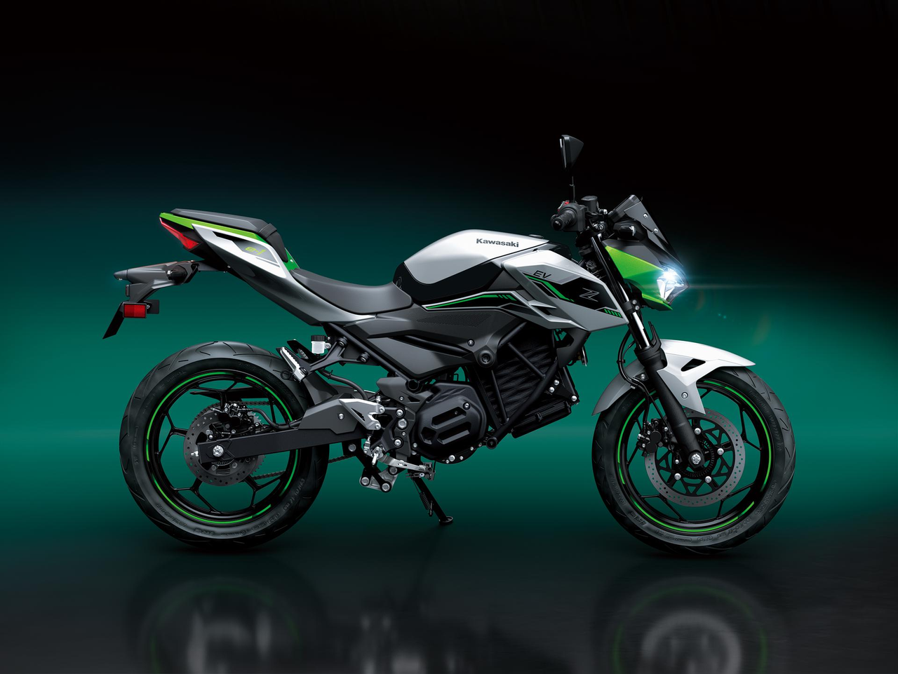 Kawasaki Ninja/Z motorkerékpár dizájn és EV színezés