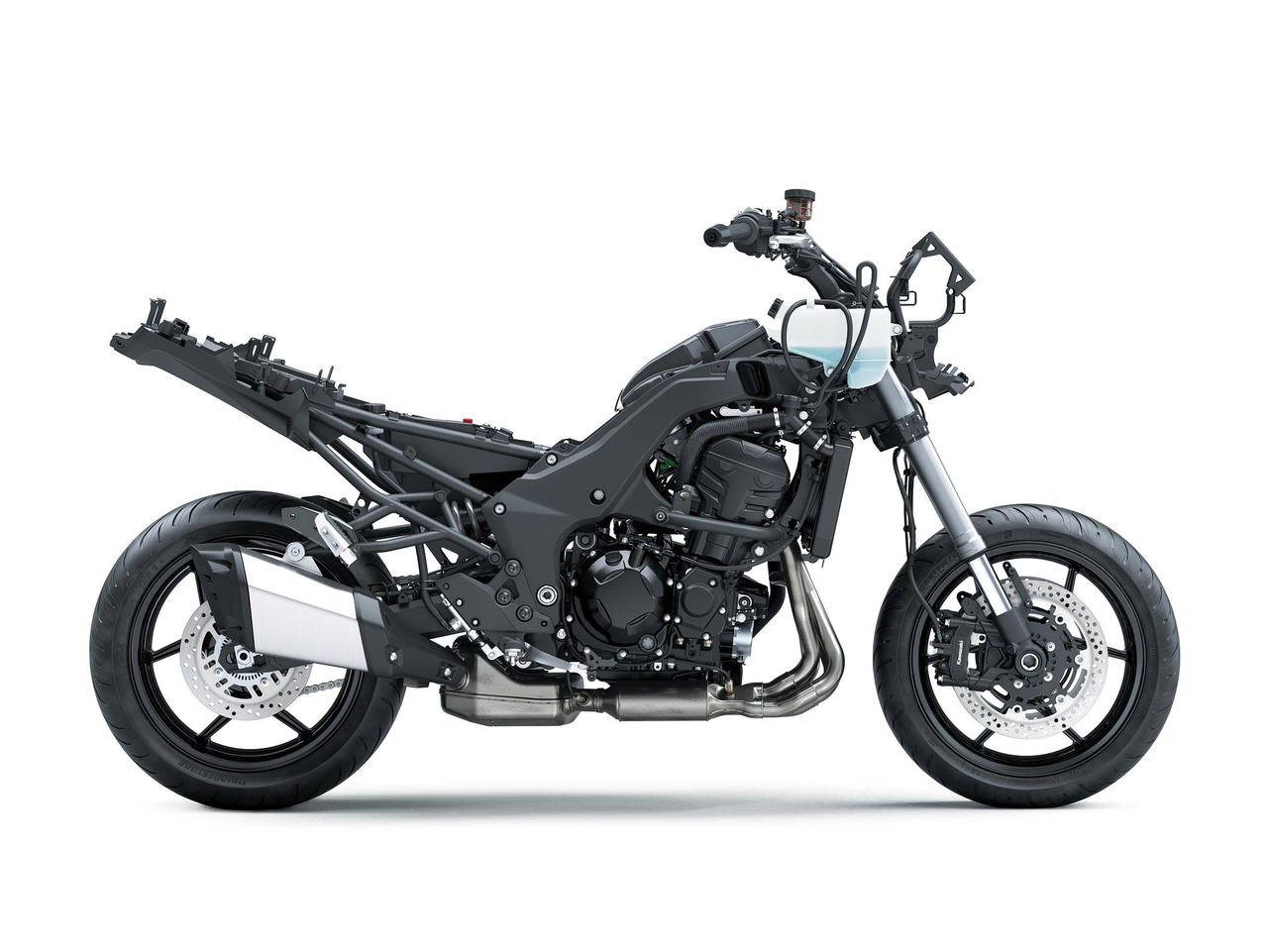 Hosszú rugóútú felfüggesztés és sportos 17”-os kerekek