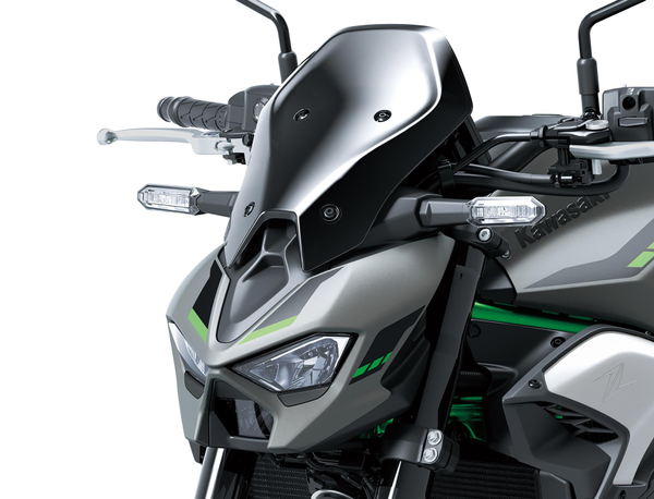 Nagy, füstszínű műszertakaró idom (Z900/70kW/SE)