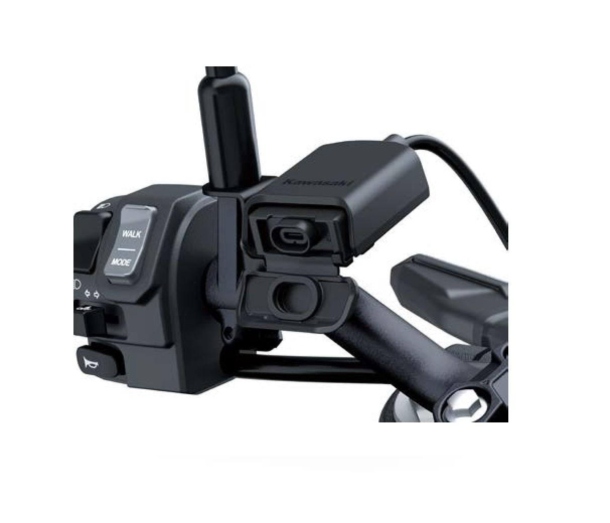 USB-C aljzat (Z e-1)