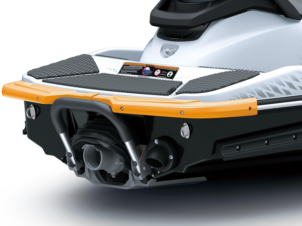 Nagy méretű hátsó plató