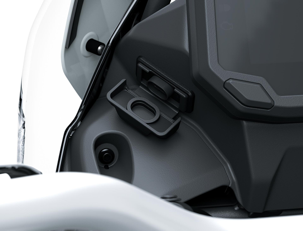 USB-C aljzat (KLE500/SE)