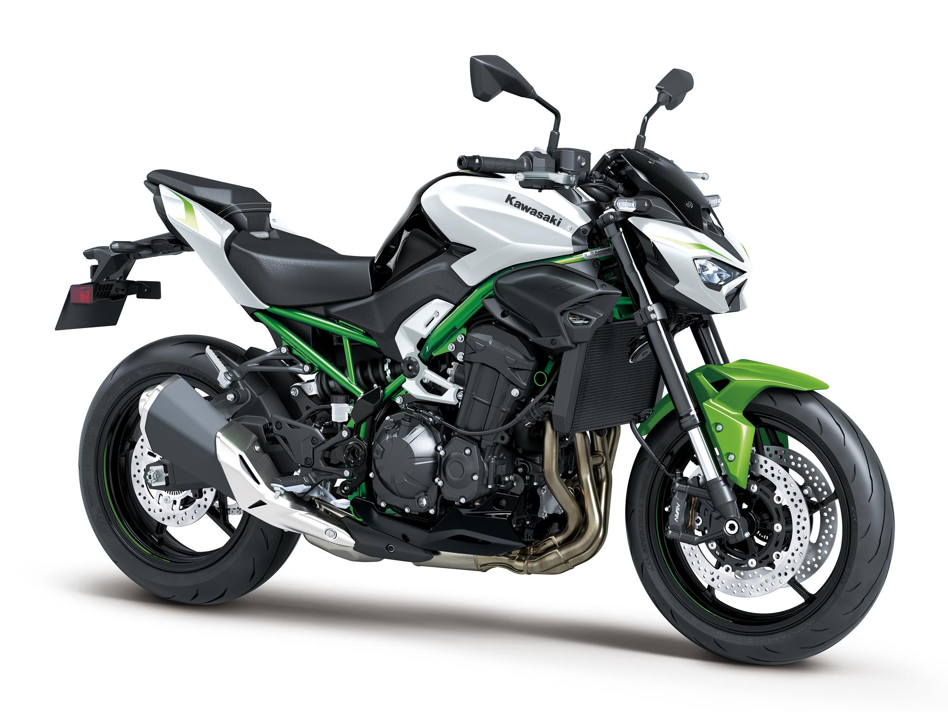 Z900